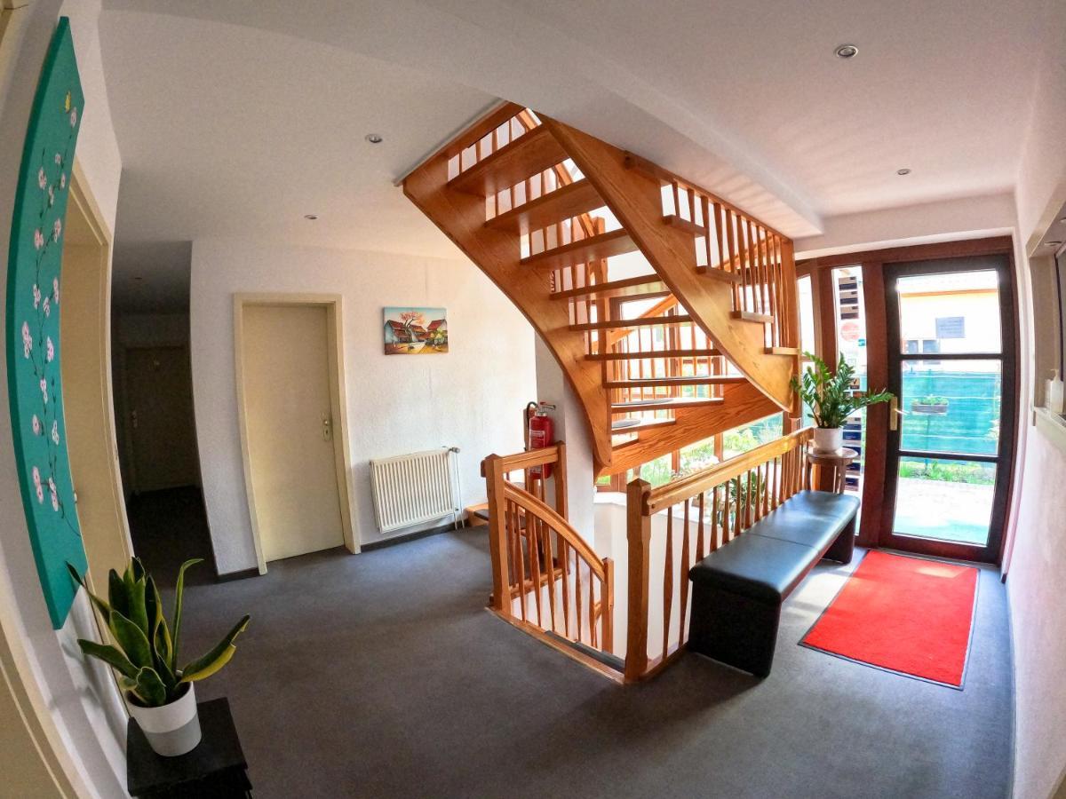 Hotel Diana Schonwalde-Glien ภายนอก รูปภาพ