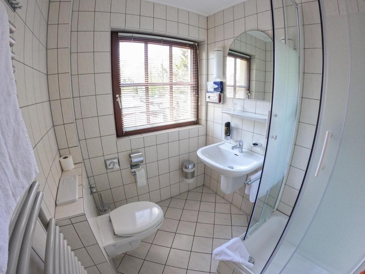 Hotel Diana Schonwalde-Glien ภายนอก รูปภาพ