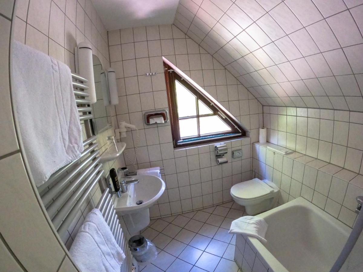 Hotel Diana Schonwalde-Glien ภายนอก รูปภาพ