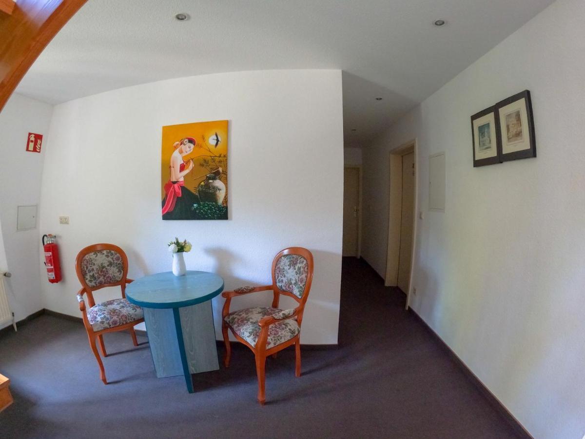 Hotel Diana Schonwalde-Glien ภายนอก รูปภาพ